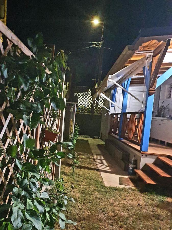 Deux Chambres Et Deux Salles De Bain Dans La Maison De Michelle L'Amirade Grande Anse  Exterior foto