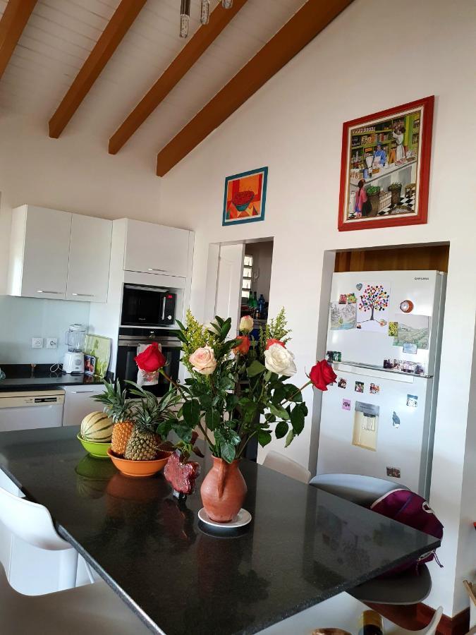 Deux Chambres Et Deux Salles De Bain Dans La Maison De Michelle L'Amirade Grande Anse  Exterior foto